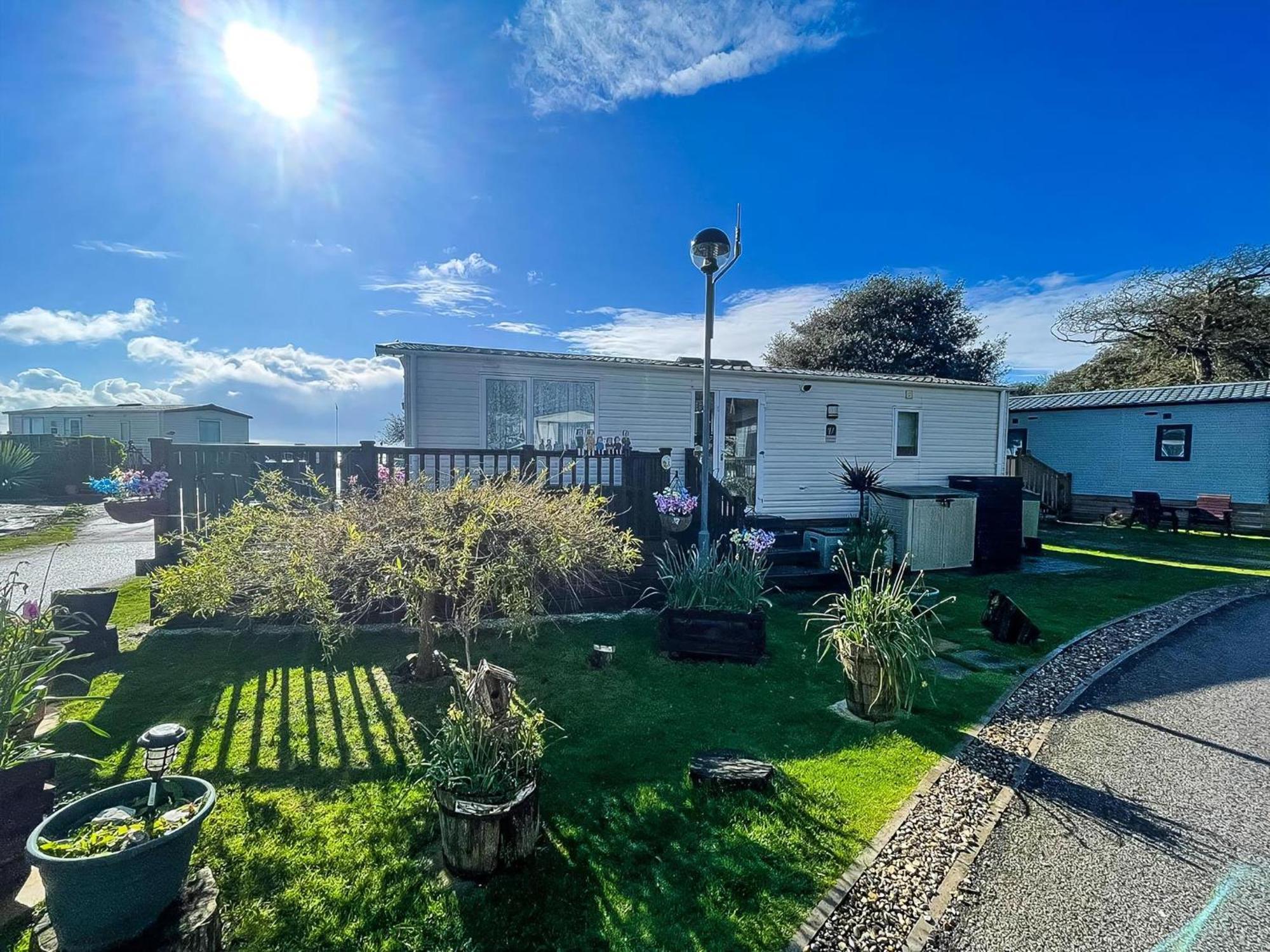 Brilliant Caravan With A Partial Sea View In Suffolk Ref 32026Az Lowestoft Exterior photo
